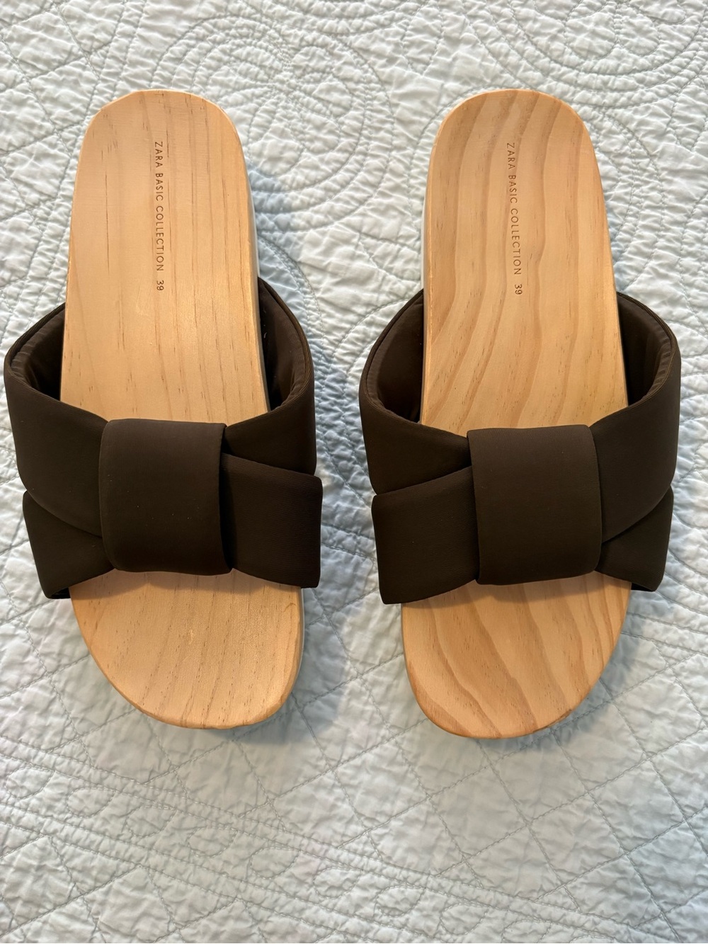 Zara Premium Wooden sandals. Size 8. - Picture 4 of 12